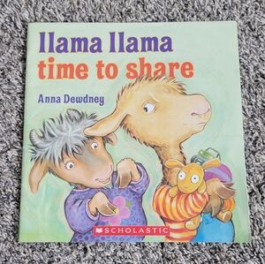 Llama Llama Time to Share by Anna Dewdney - Scholastic - Green Cover Paperback